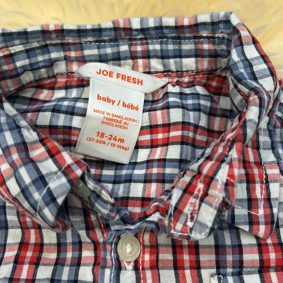 Joe Fresh Full-Sleeve Button Down Striped Red/Blue Shirt in Size 18-24M - Picture 3 of 4